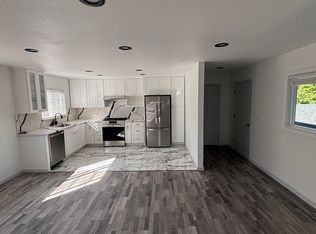 1035 Adams St APT 4, Redwood City, CA 94061