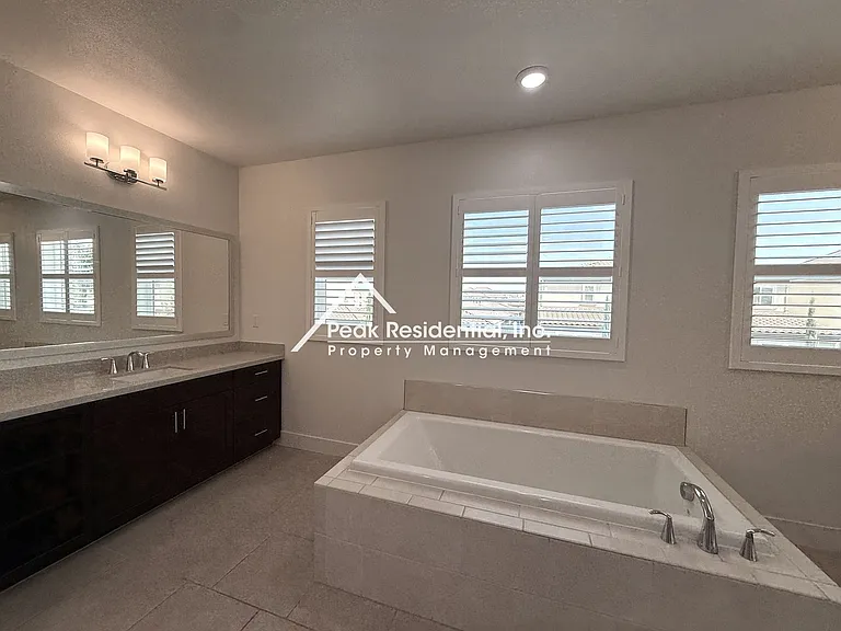3535 Heron Ct — Photo 39