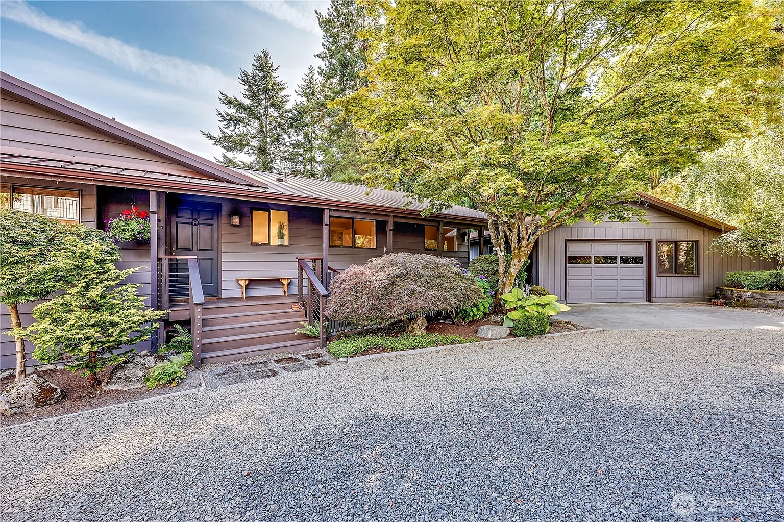 10413 NE Brackenwood Lane photo 1