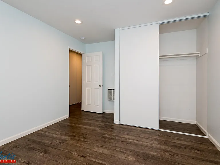 738 S 10th St #1 — Photo 8