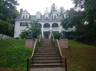 260 Fisher Ave, Brookline, MA 02445