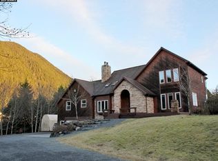 1410 Edgecumbe Dr, Sitka, AK 99835