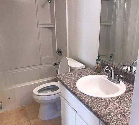 5th image of 4527 Yosemite Dr