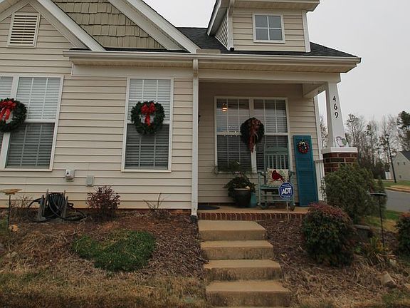 3rd image of 469 Lexie Ln