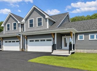 21 Kasnet Dr, Rye, NH 03870