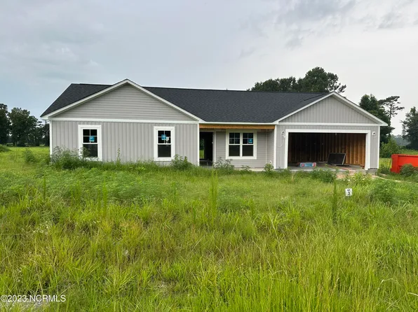 50 Cindy Road, Richlands, NC 28574