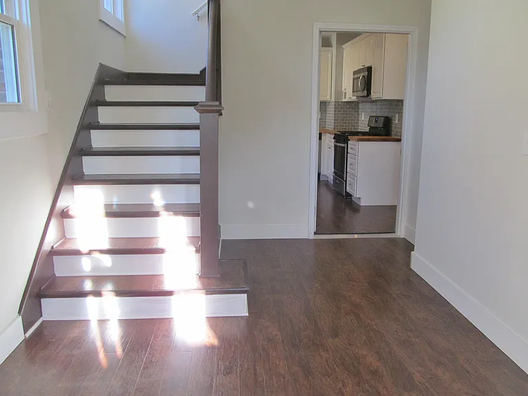 281 S Washington Ave #2 — Photo 13