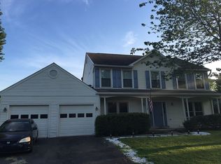 21731 Pinewood Ct, Sterling, VA 20164