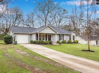 212 Laurel Dr, Lexington, SC 29072