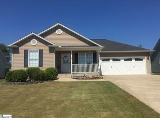 313 Split Oak Ln, Inman, SC 29349