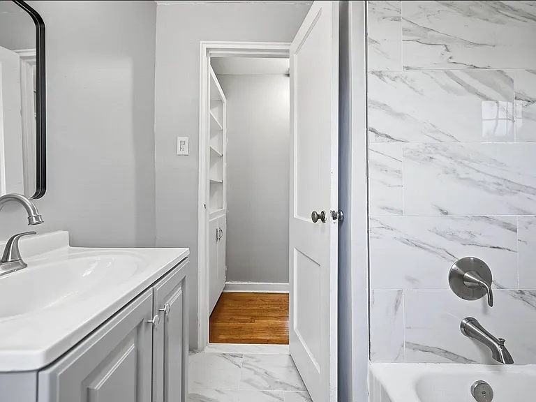 445 Morris Ave — Photo 14
