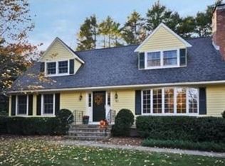45 Nebo St, Medfield, MA 02052