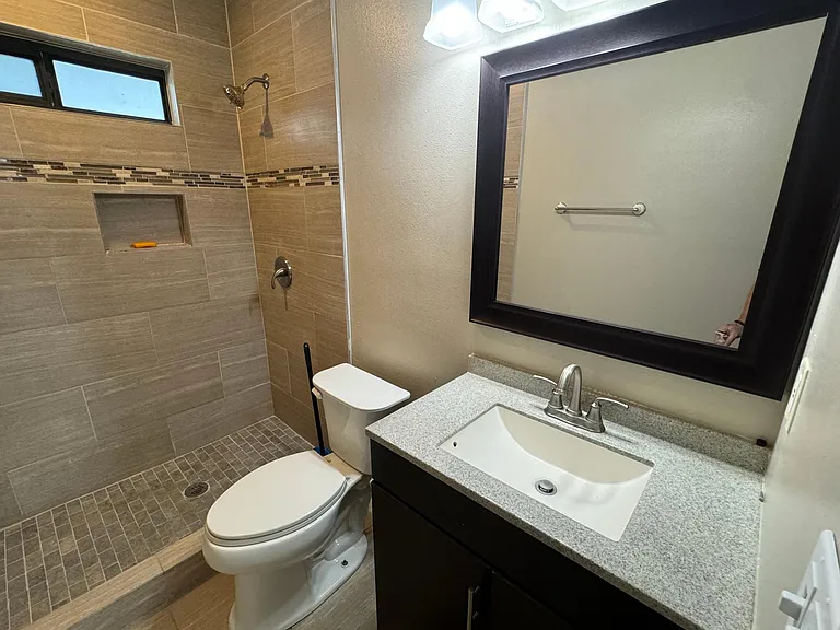 4136 Gulfstream Bay Ct — Photo 13