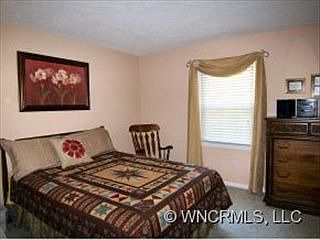 2nd image of 68 Pine Haven Dr