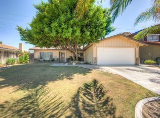 3905 Newcombe Ave, Bakersfield, CA 93313