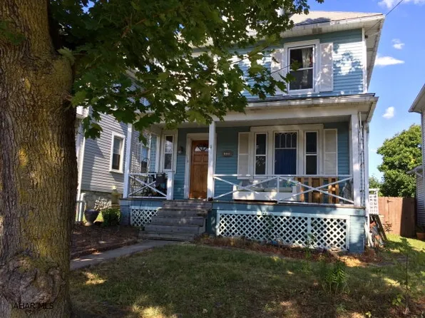 118 Jones St, Hollidaysburg, PA 16648
