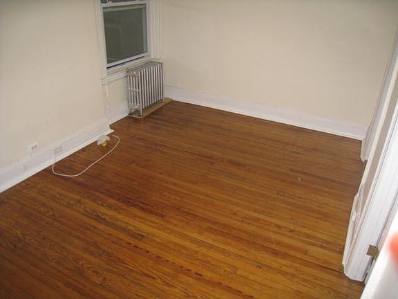 4th image of 23-09 Steinway St #3F
