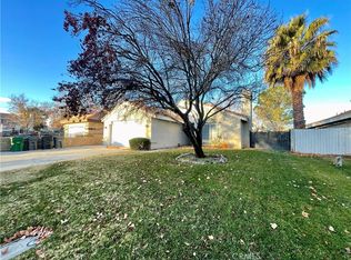 44817 Fenhold St, Lancaster, CA 93535