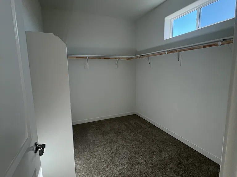 11934 Granzella Way — Photo 8