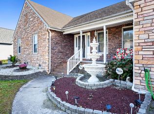 1226 Priscilla Ln, Chesapeake, VA 23322