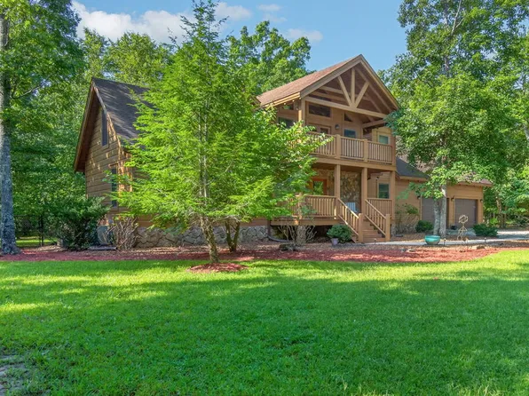 132 Doe Ct, Spencer, TN 38585