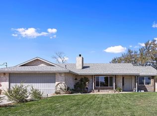 10130 Carrissa Ave, Hesperia, CA 92345