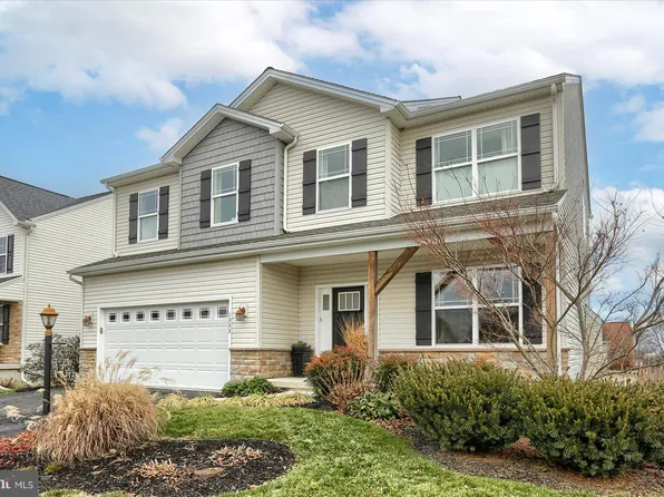 1333 Yarmouth Ln, New Cumberland, PA 17070