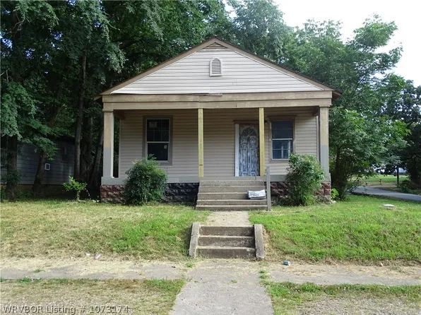 1700 S Q St, Fort Smith, AR 72901