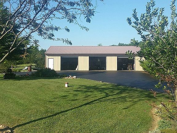 30 x 56 3 bay out building