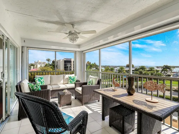 1141 S Collier Blvd APT 303, Marco Island, FL 34145