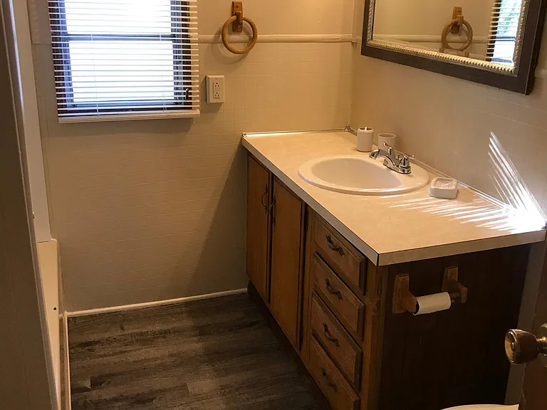 335 N Diamond Ave #2 — Photo 4