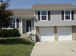 8500 NE 115th Ter, Kansas City, MO 64157
