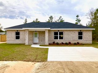 133 W Snowdrop St, Defuniak Springs, FL 32433