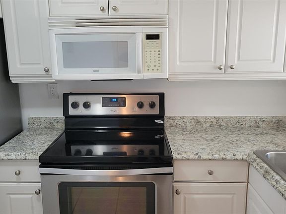 4th image of 8891 Sunrise Lakes Boulevard #101
