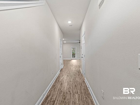 3rd image of 6727 Spaniel Dr