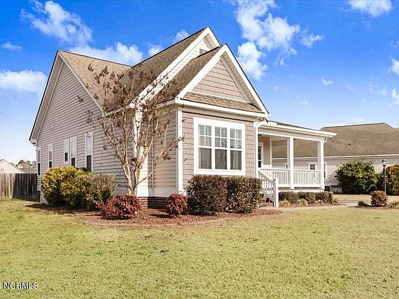 2nd image of 204 Stillwater Creek Dr