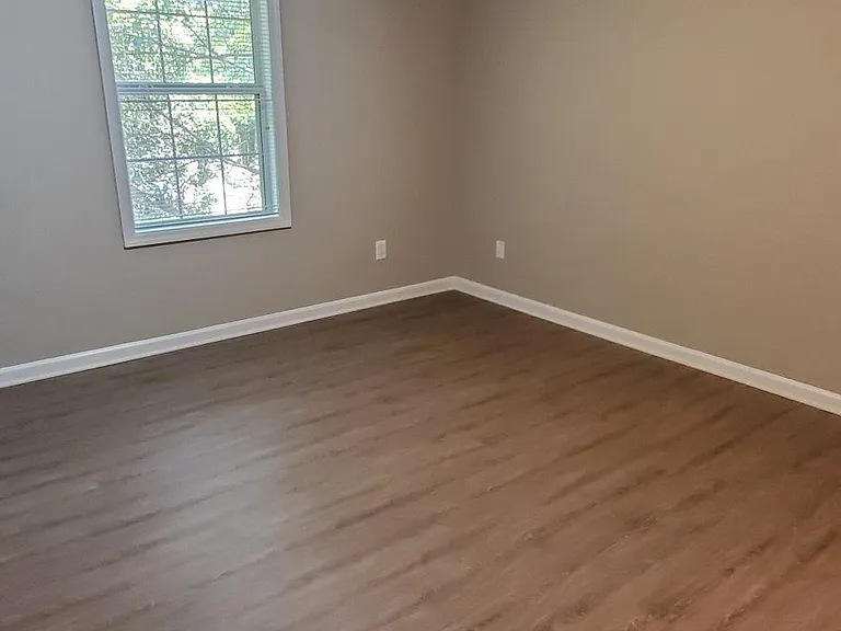1851-304 Trailwood Dr — Photo 10