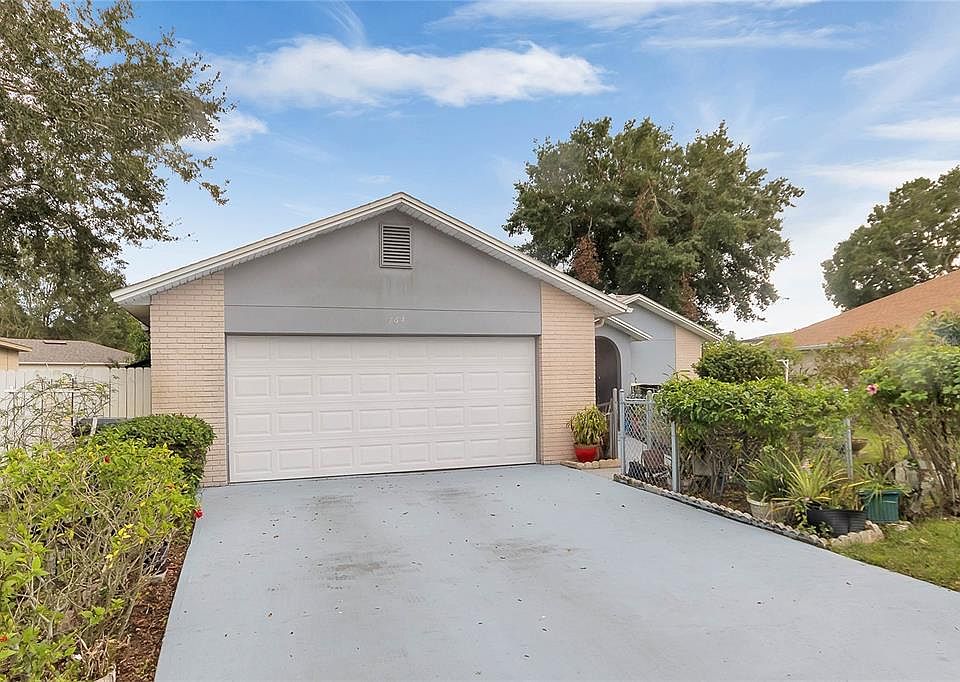 1st image of 763 Dromedary Dr