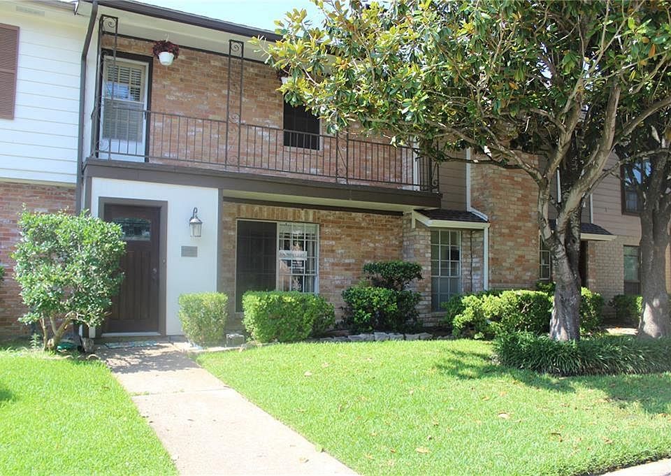 This Town Home within Spring Branch ISD is completely Renewed from floors to ceilings! Must see the inside!
