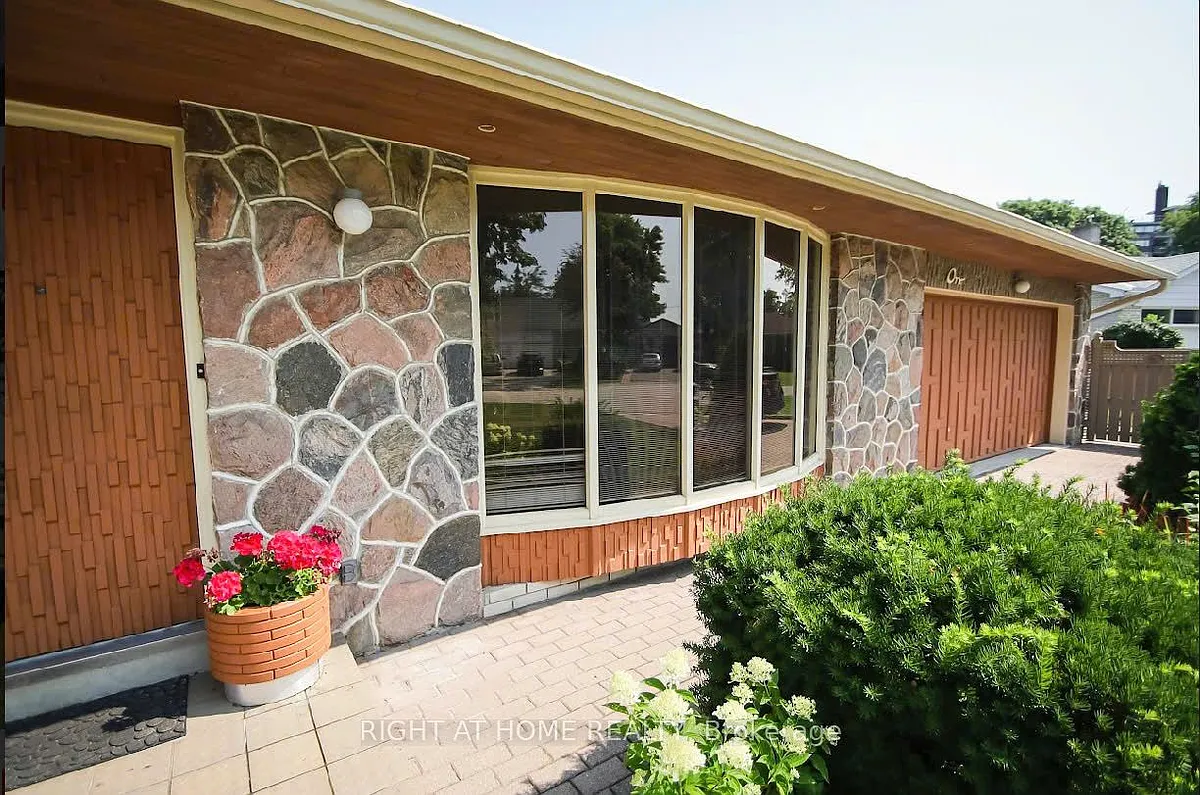 Building Photo - 1 Cotillion Ct