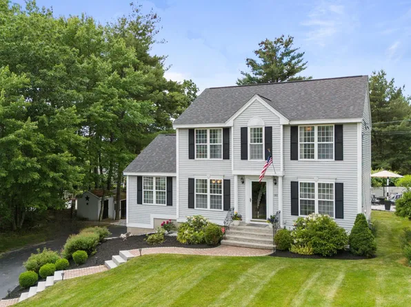 180 Long Pond Brook Way, Manchester, NH 03109