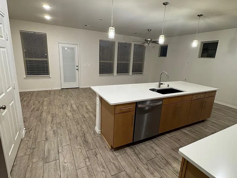 10412 Marston Vineyard Dr — Photo 7