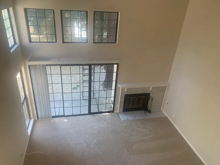 413 Brutus Ct — Photo 16