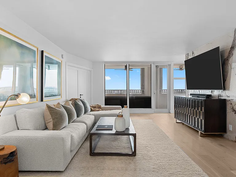1340 N Ocean Blvd #1709 — Photo 3