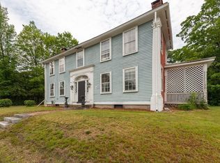 14 Townsend St, Pepperell, MA 01463