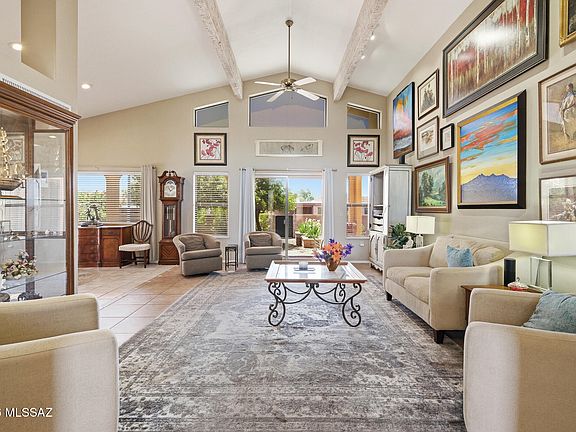 2nd image of 251 W Calle Frambuesa