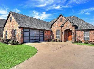 3211 Bandera Dr, Sherman, TX 75092
