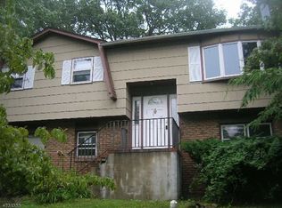 133 W End Ave, Hopatcong, NJ 07843