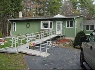 29 Elizabeth Rd, Sandown, NH 03873