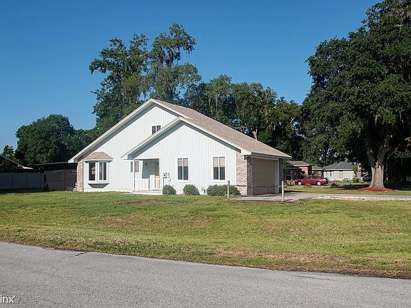 2nd image of 7838 Rolling Grove Dr E